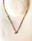 Collares de piedras naturales