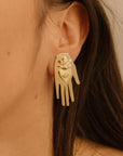 Arete Con El Corazón En La Mano