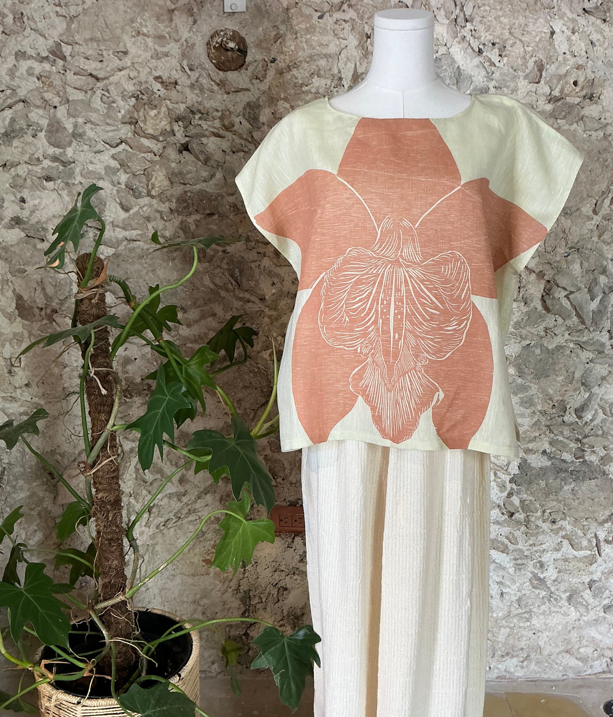 Blusa orquídea