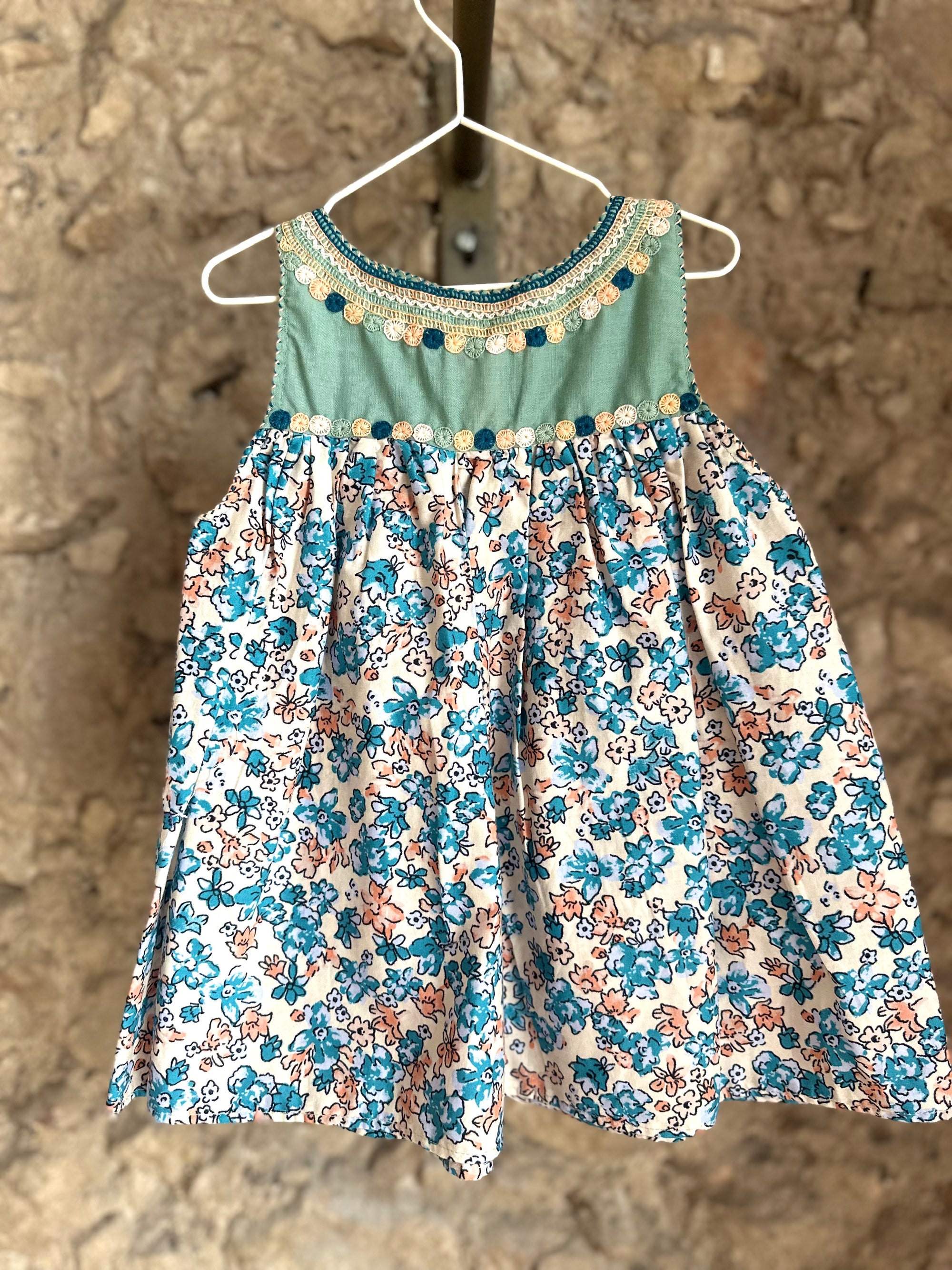 Vestidos Okil Niña