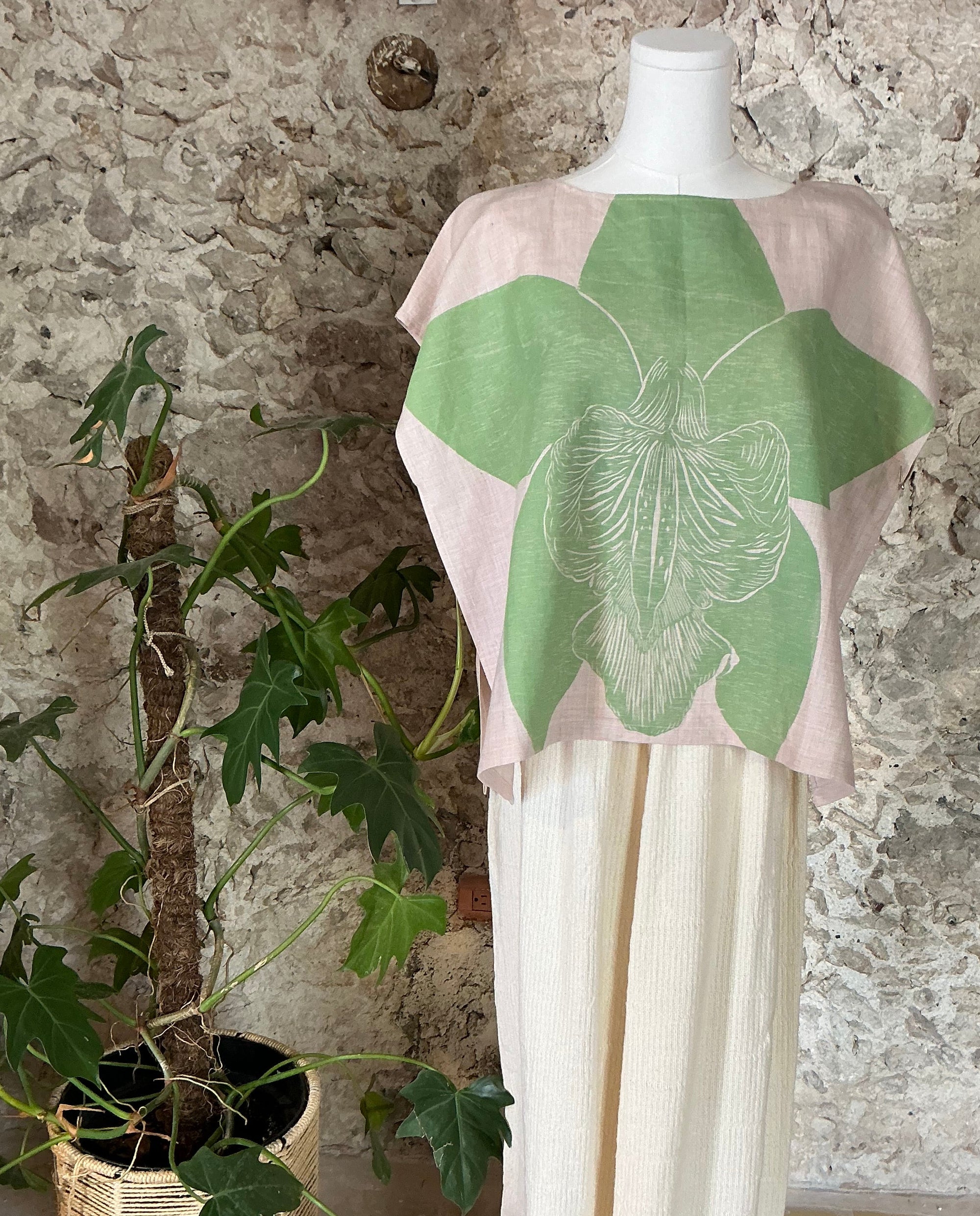 Blusa orquídea todos los santos