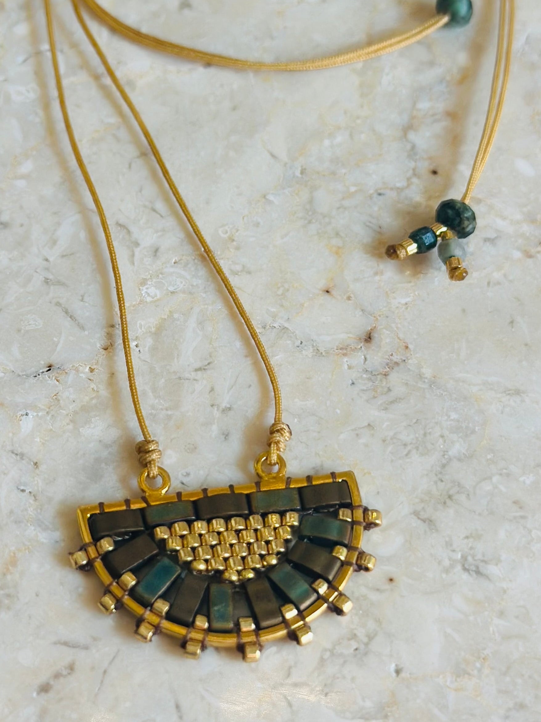 Collar Pechera Tikal